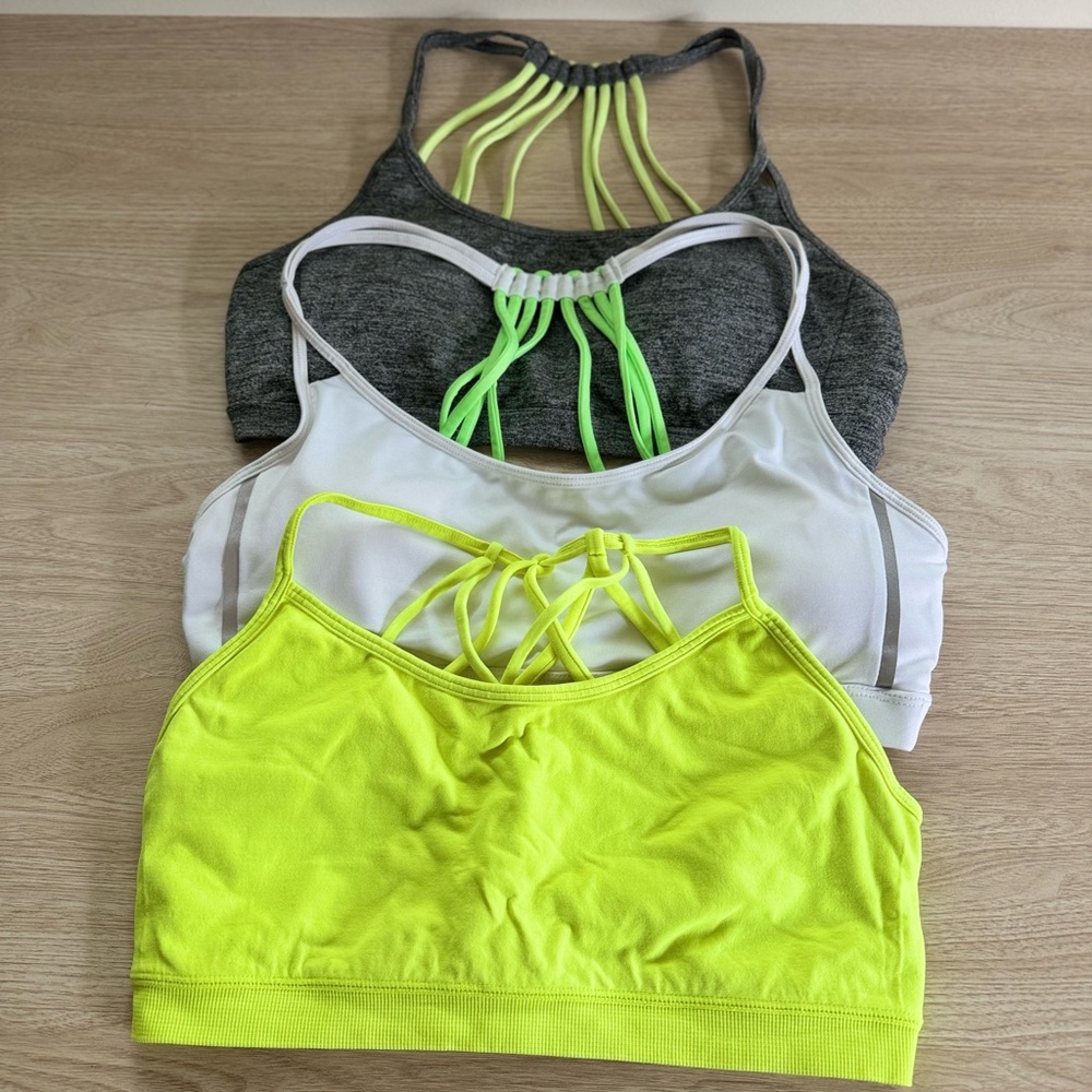 Women’s sport bra bundle